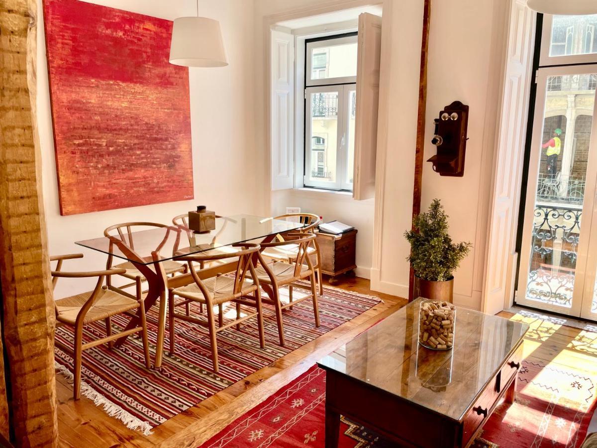 4 Bedroom Apartment On The City Center Lisboa Exteriör bild