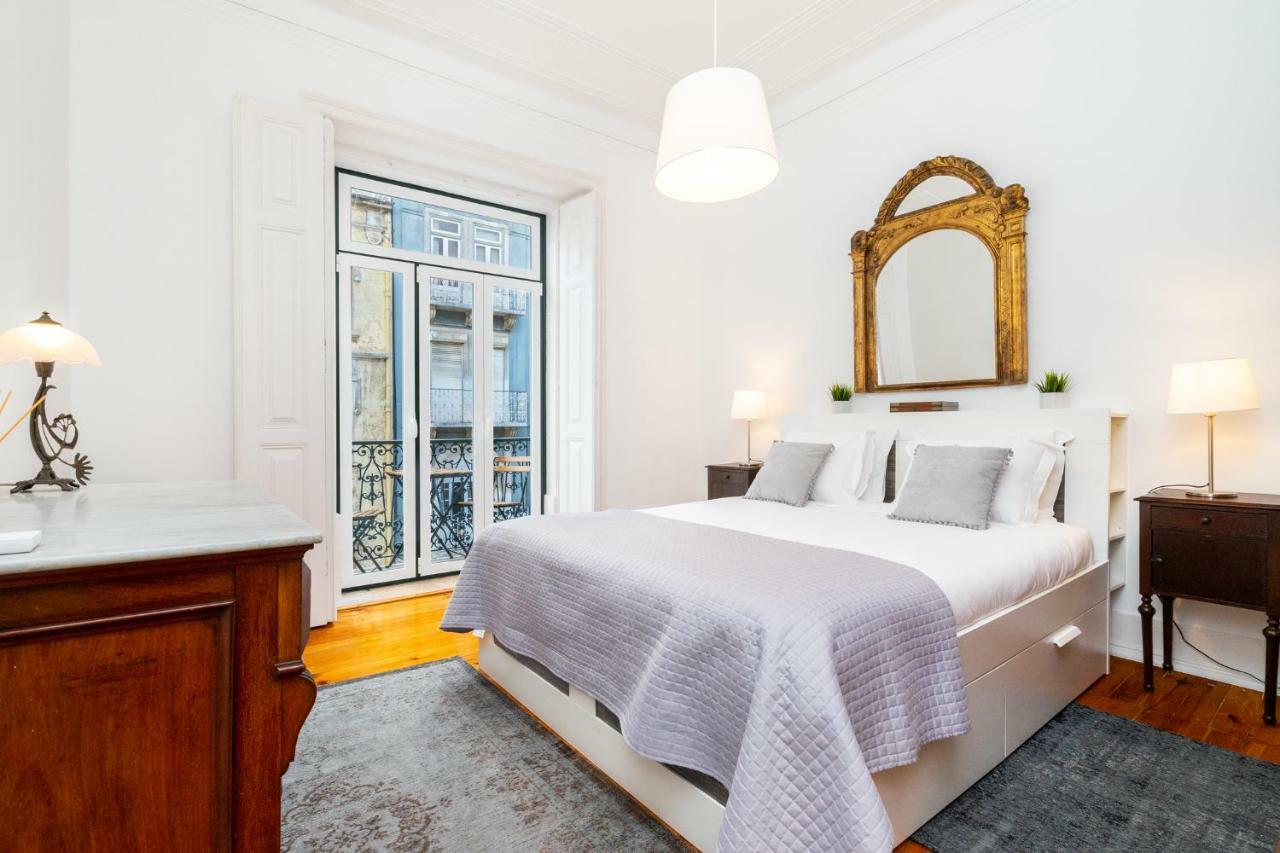 4 Bedroom Apartment On The City Center Lisboa Exteriör bild