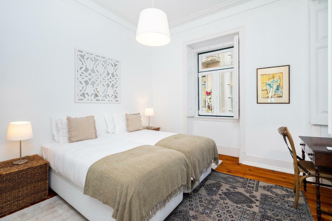 4 Bedroom Apartment On The City Center Lisboa Exteriör bild